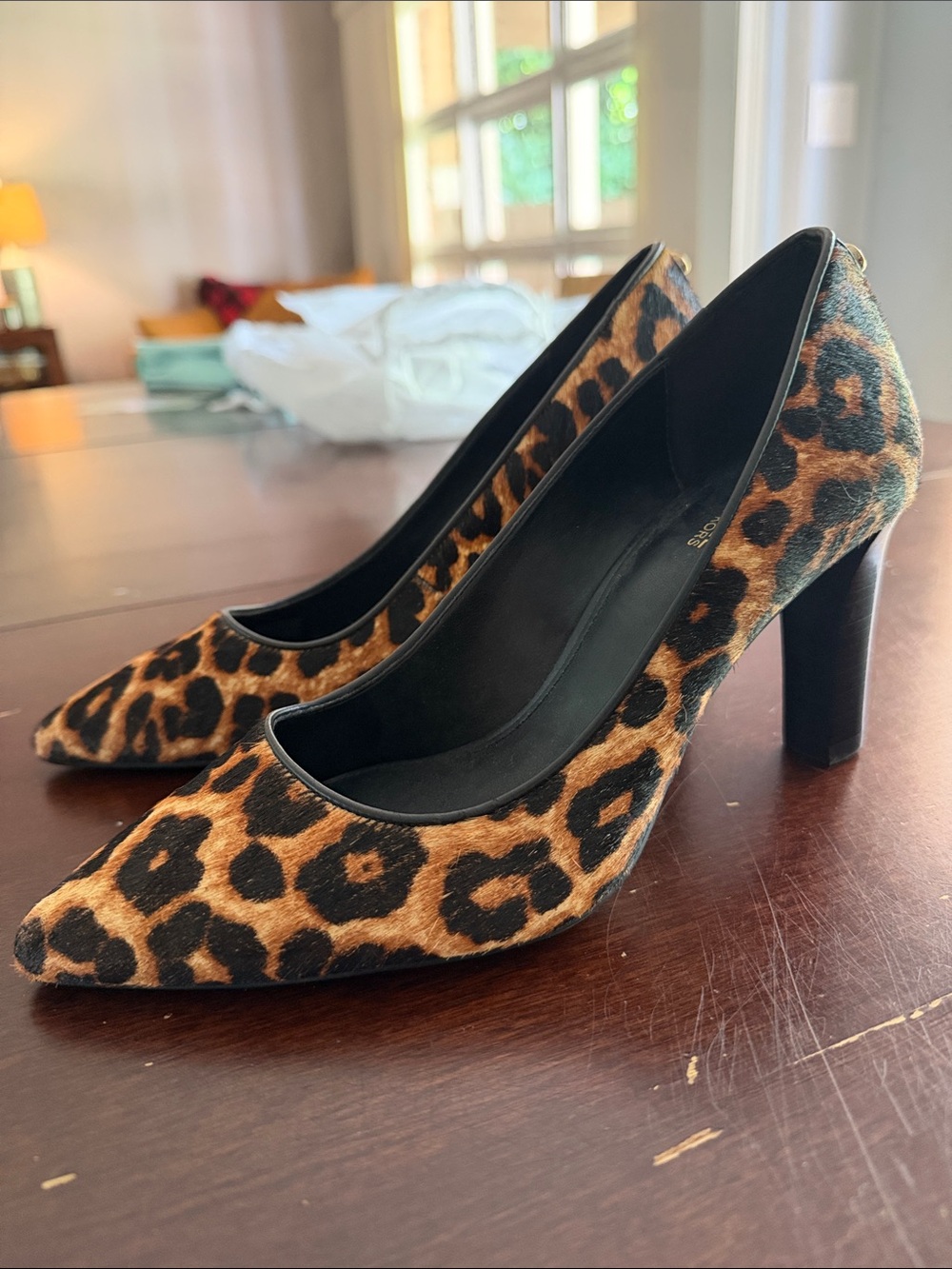 MICHAEL Michael Kors Leopard Print Pumps - Size 7 - Picture 6 of 6